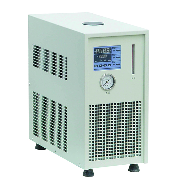 MC300A 小型冷水机